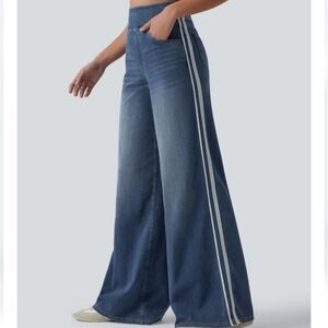 HALARA Flex High Waisted Wide-Leg Flowy Jeans with White Side Stripes